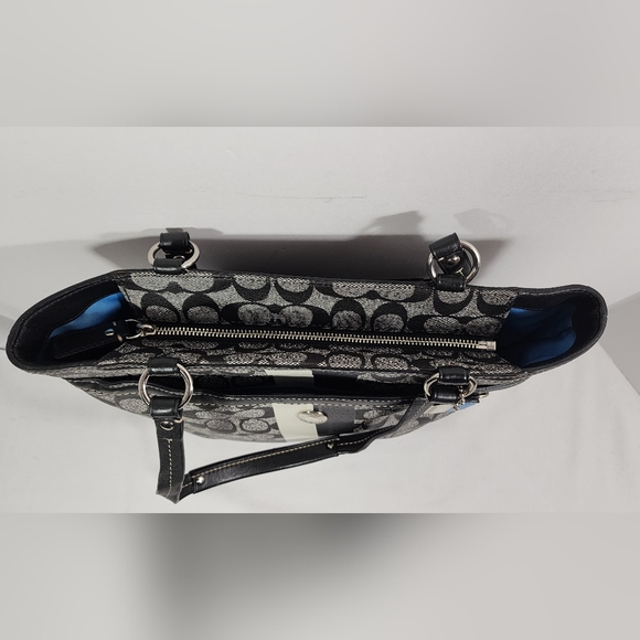 Coach Heritage Signature Chelsea Stripe Tote No. J0973-F14477 Gray Black Blue - Picture 4 of 16